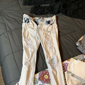 Empyre Ripped Jeans Size 30 Color White and blue